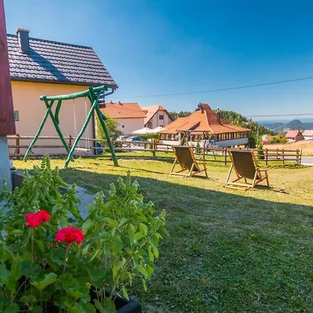 Planinska Kuca Petrovic * Zaovine